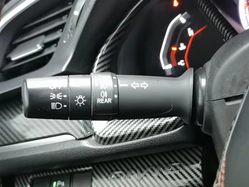 HONDA CIVIC 2019
