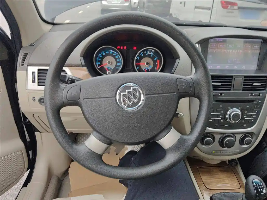 BUICK EXCELLE 2016