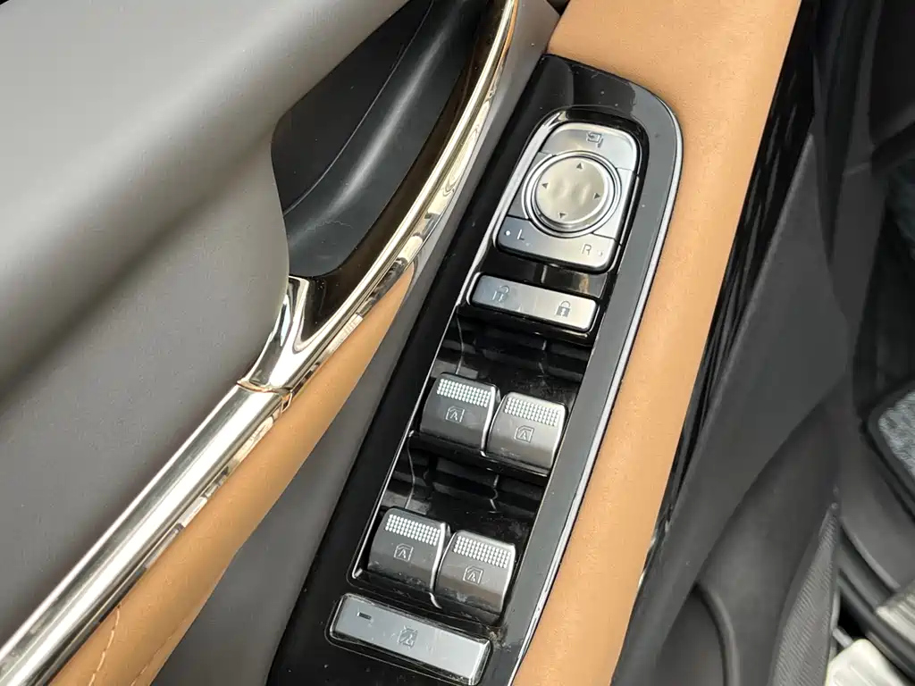 TRUMPCHI M8 2024