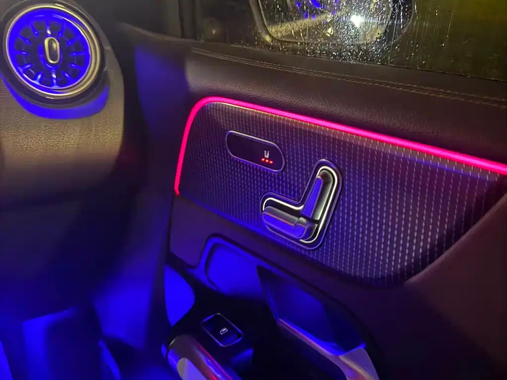 MERCEDES BENZ GLB 2022