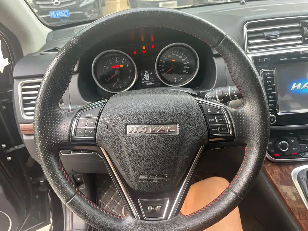 HAVAL H6 2015