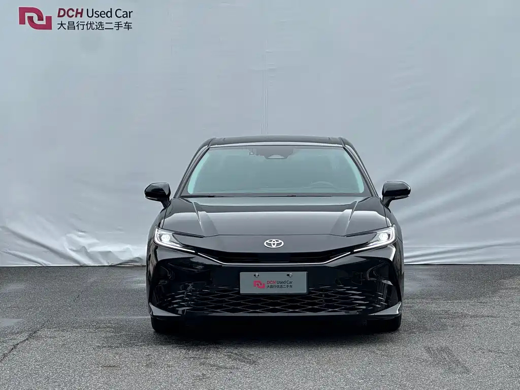 TOYOTA CAMRY 2024
