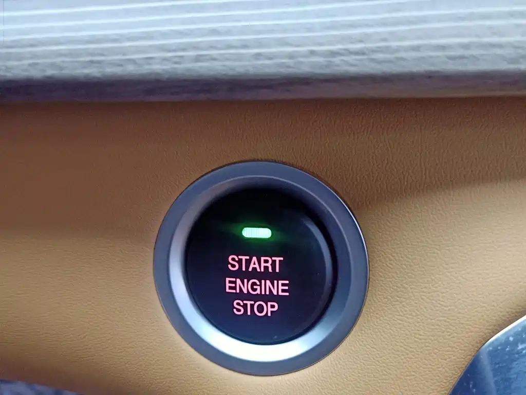 SAIC MAXUS G50 PLUG IN HYBRID 2025