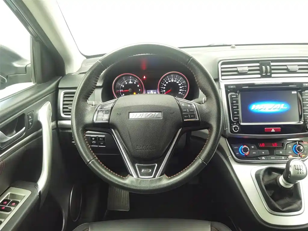 HAVAL M6 2017