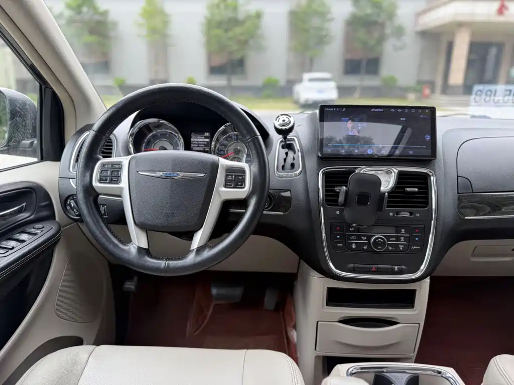 CHRYSLER BIG 捷龙 IMPORT 2015