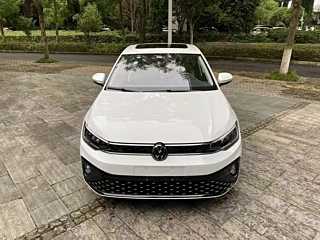 VOLKSWAGEN LAVIDA  2023
