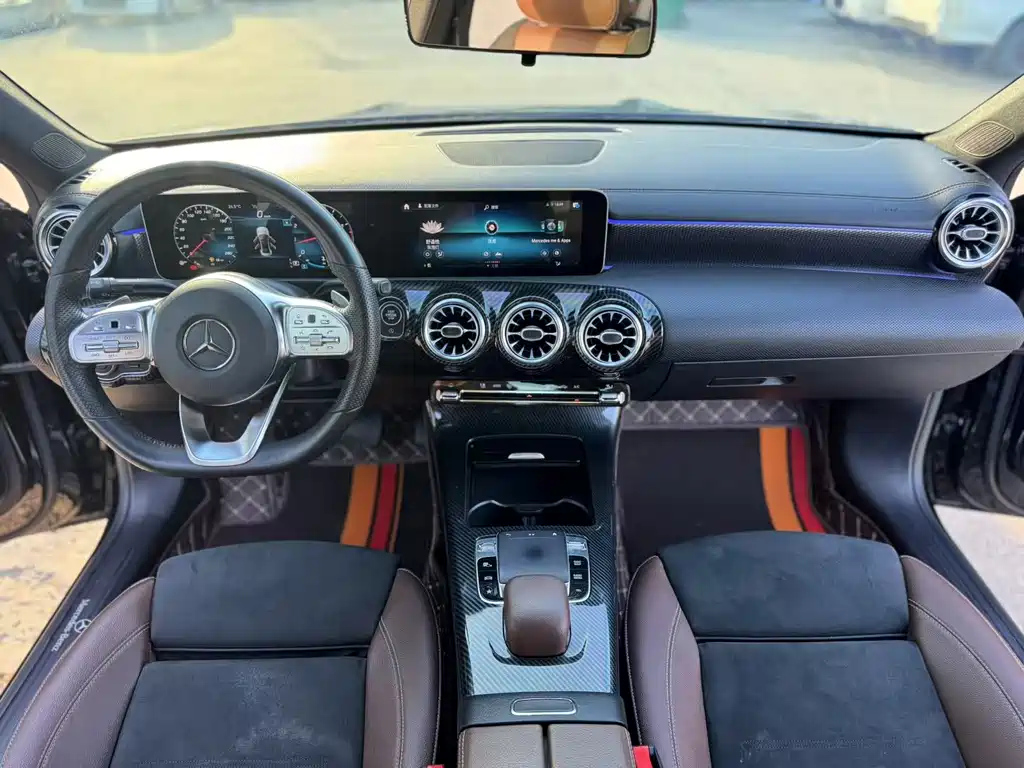 MERCEDES BENZ A-CLASS 2019