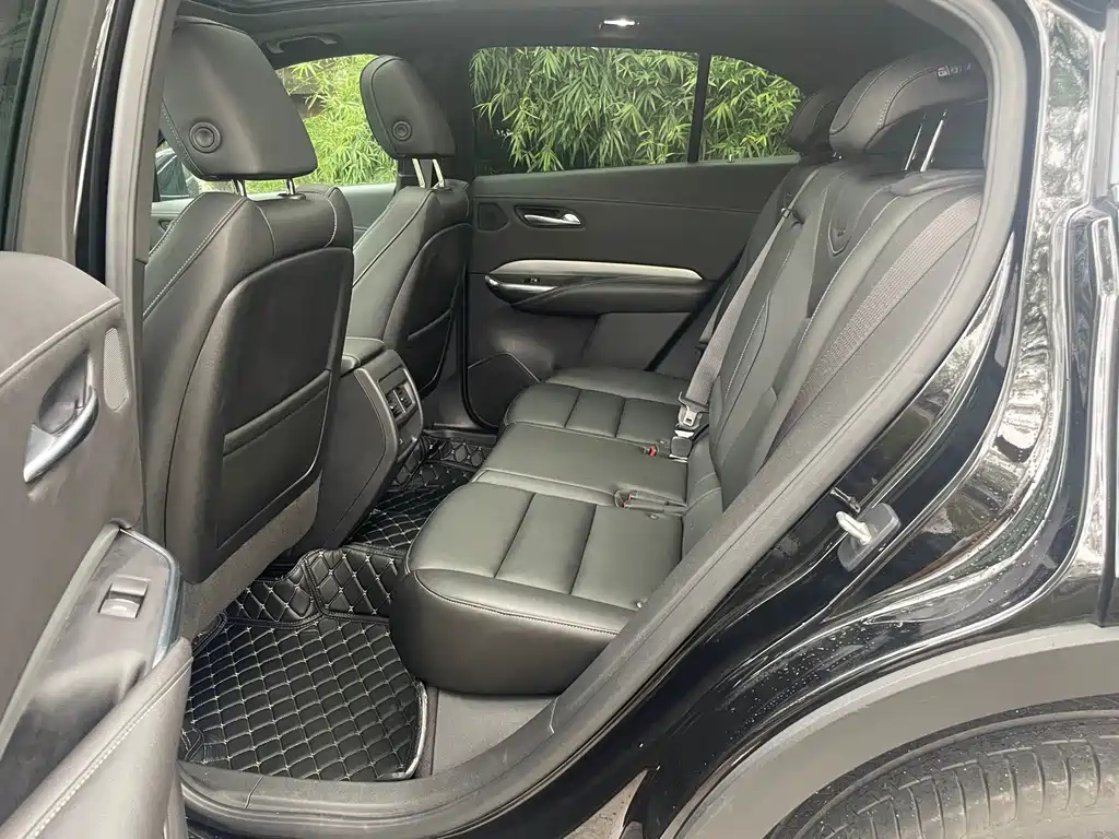 CADILLAC XT4 2022
