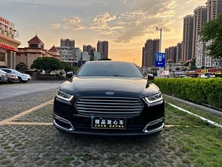 FORD TAURUS 2017