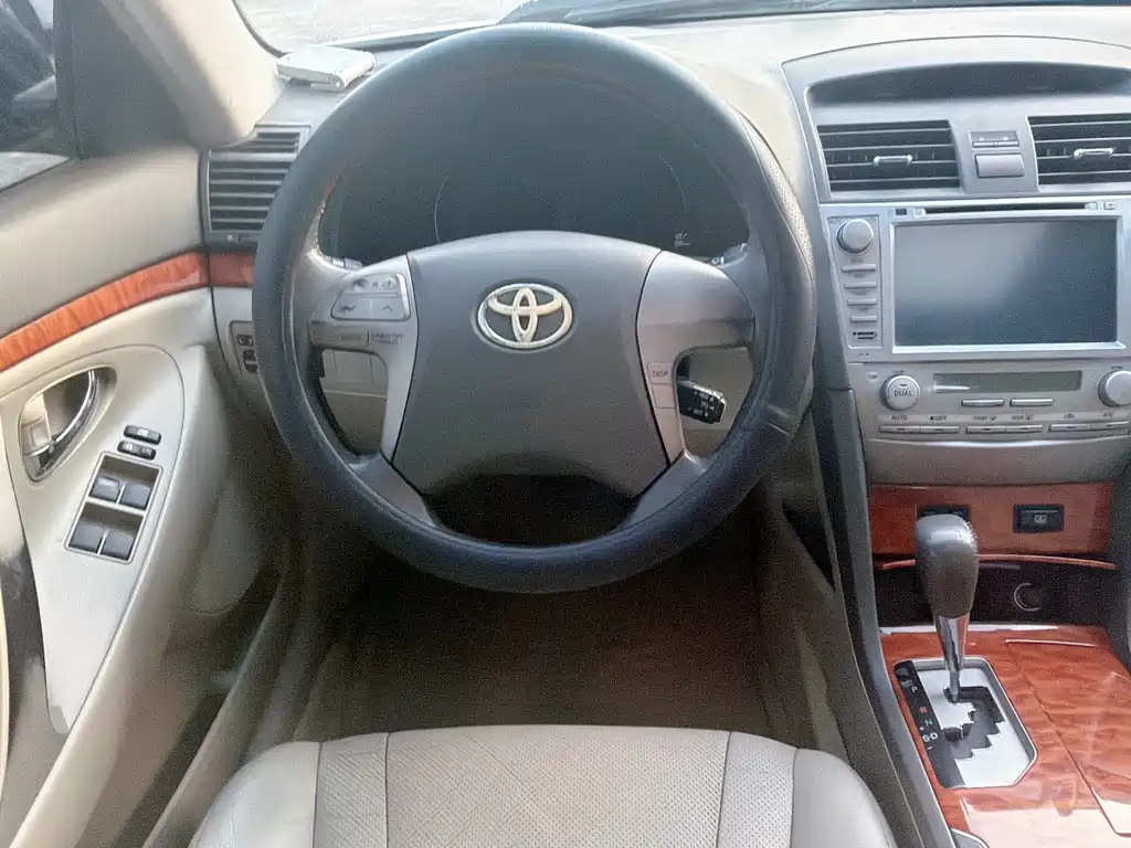 TOYOTA CAMRY 2008