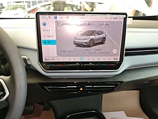 VOLKSWAGEN ID.4 X  2025 YEAR  YEAR  SMART EDITION 2025