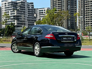 NISSAN TEANA 2012