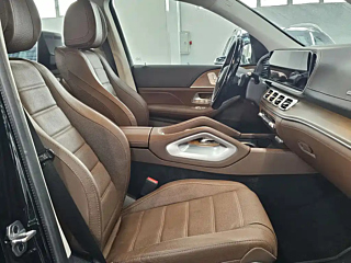 MERCEDES BENZ GLS 2024 YEAR GLS 450 4MATIC LUXURY 2024