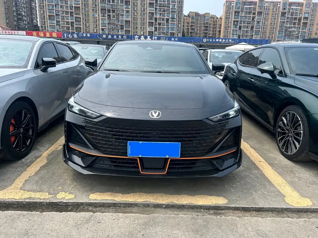 CHANGAN UNI-V 2023
