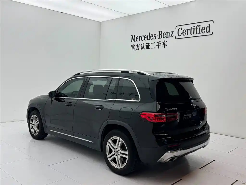 MERCEDES BENZ GLB 2021