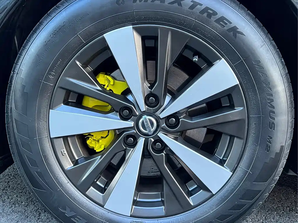 NISSAN TEANA 2019