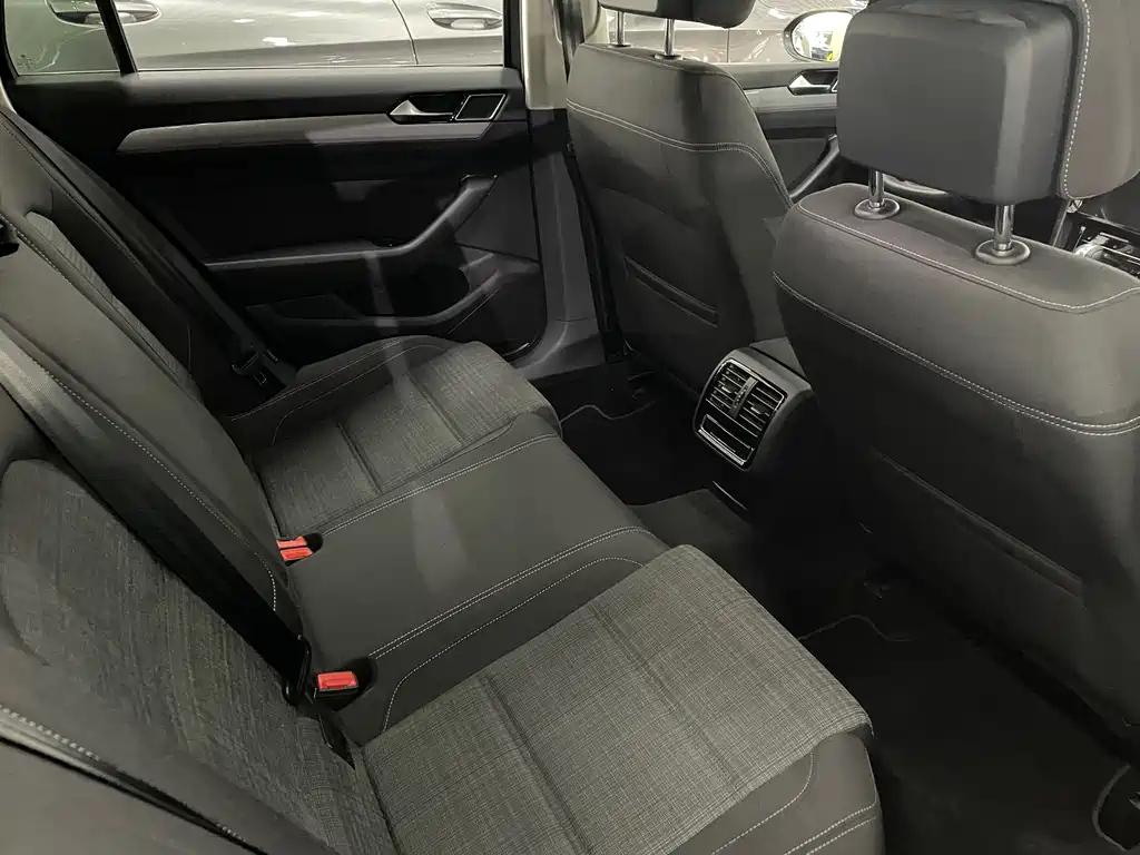 VOLKSWAGEN OTHER 2021