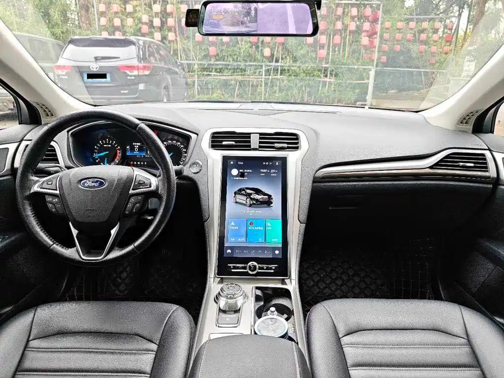 FORD MONDEO 2020