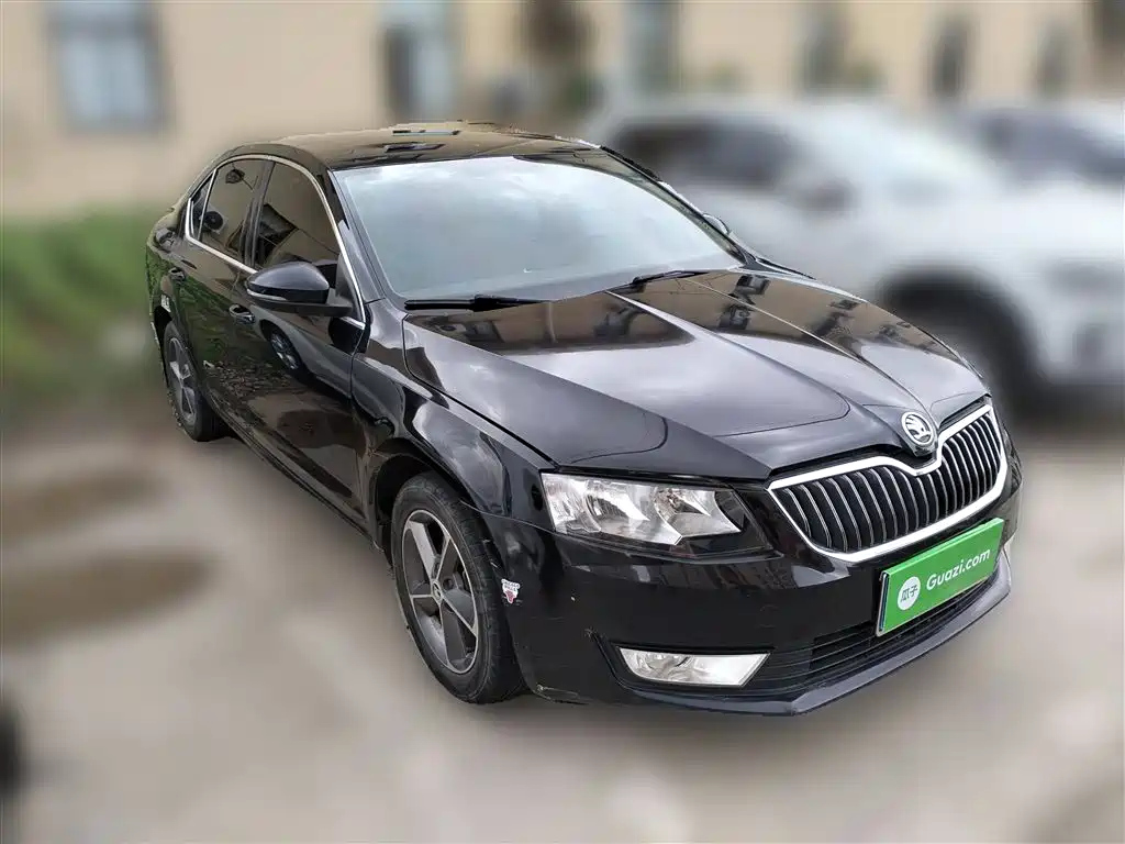 SKODA OCTAVIA 2016