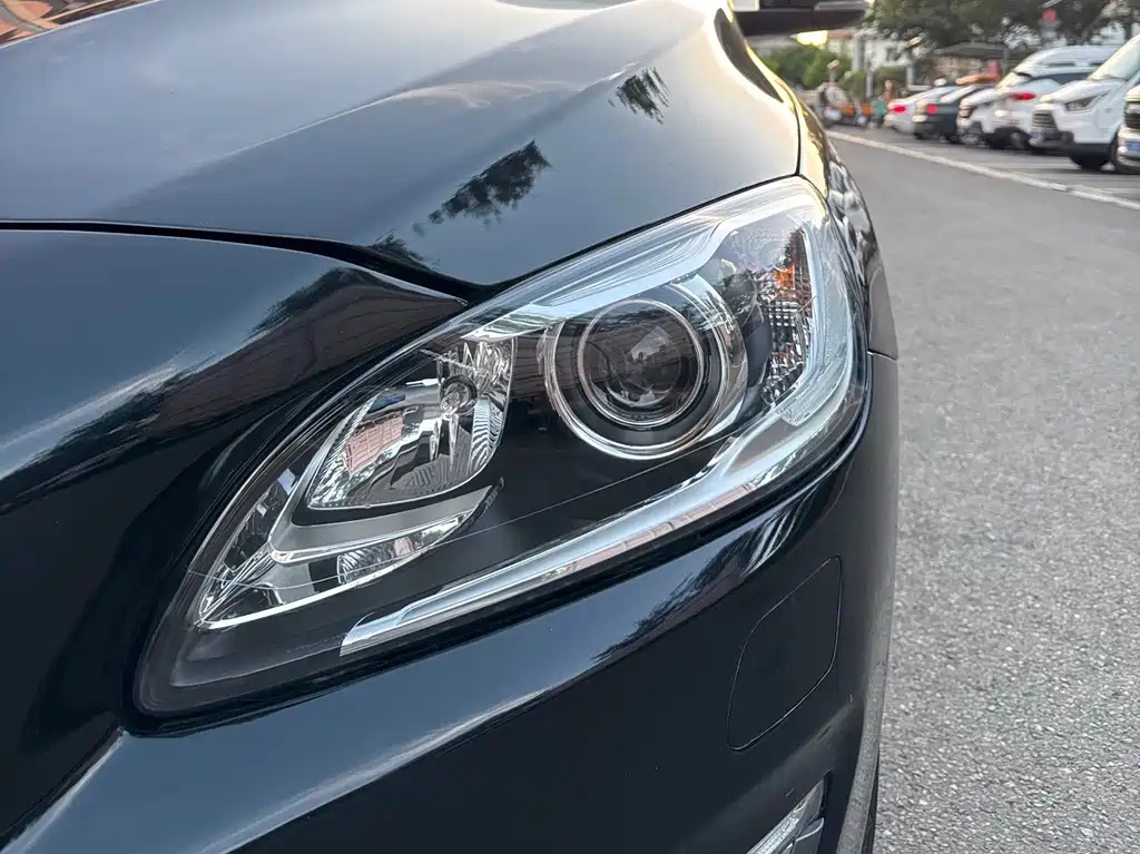 VOLVO S60 2014
