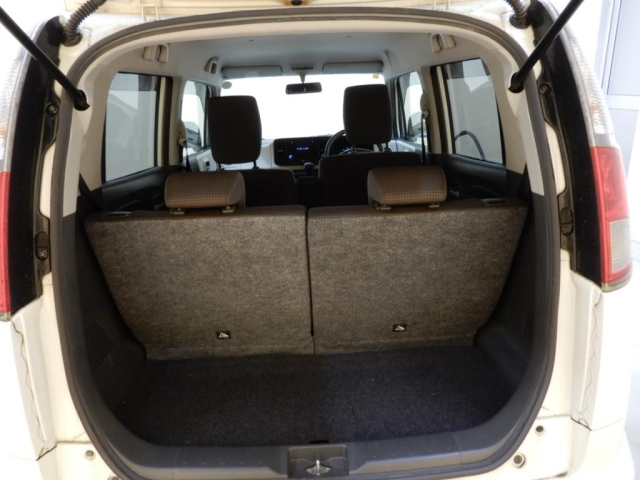 SUZUKI MRWAGON 2012
