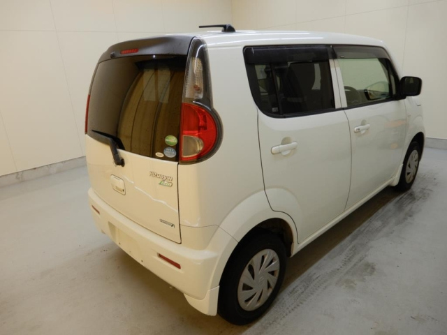 SUZUKI MRWAGON 2012