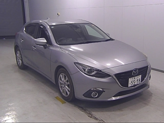 MAZDA AXELA 2016