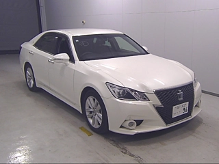 TOYOTA CROWN 2013