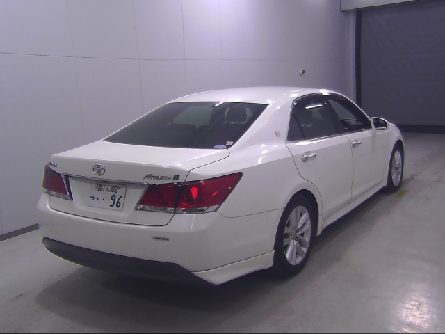 TOYOTA CROWN 2013
