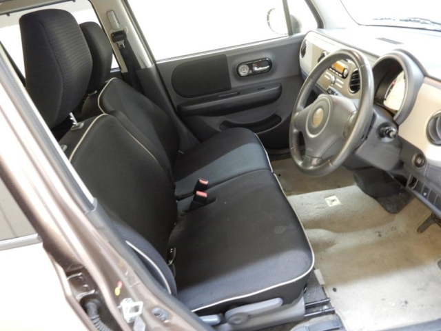 SUZUKI ALTO LAPIN 2012