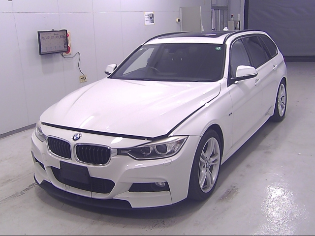 BMW 3 SERIES 2013