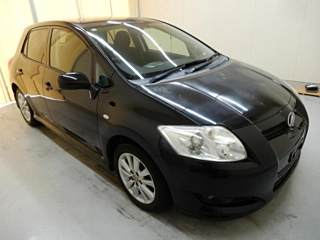 TOYOTA AURIS 2009