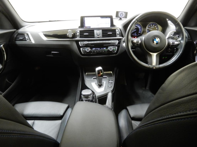 BMW 1 SERIES 2019