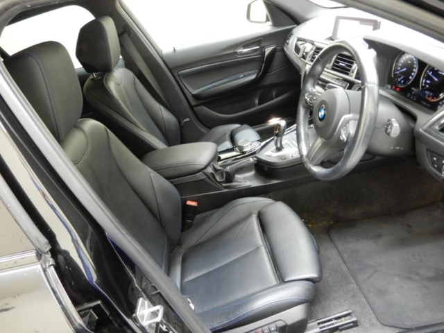 BMW 1 SERIES 2019