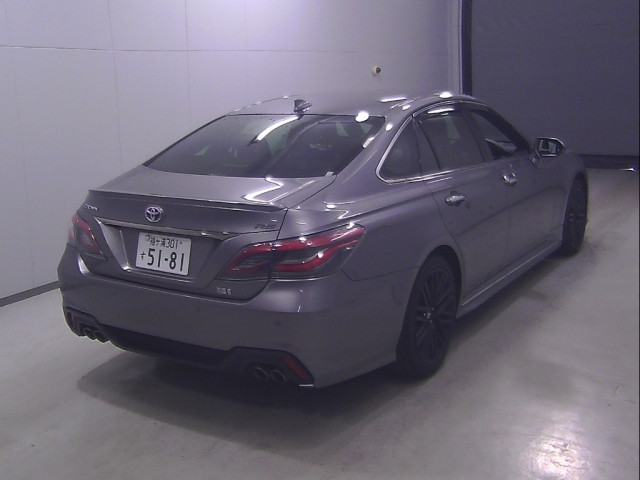 TOYOTA CROWN 2021