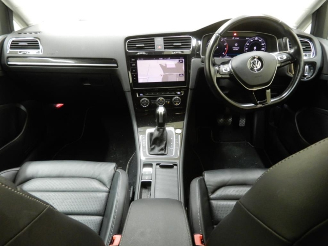 VOLKSWAGEN GOLF VARIANT 2020