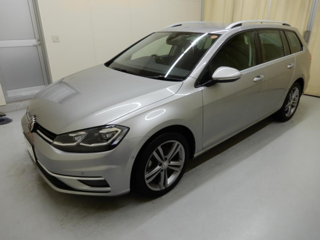 VOLKSWAGEN GOLF VARIANT 2020