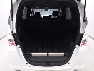HONDA FREED 2013