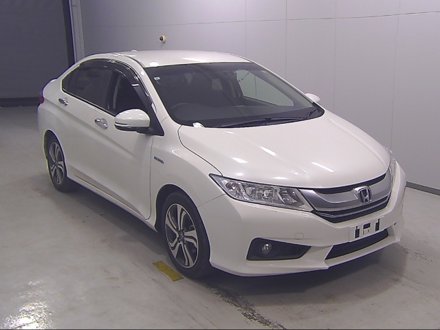 HONDA GRACE 2015
