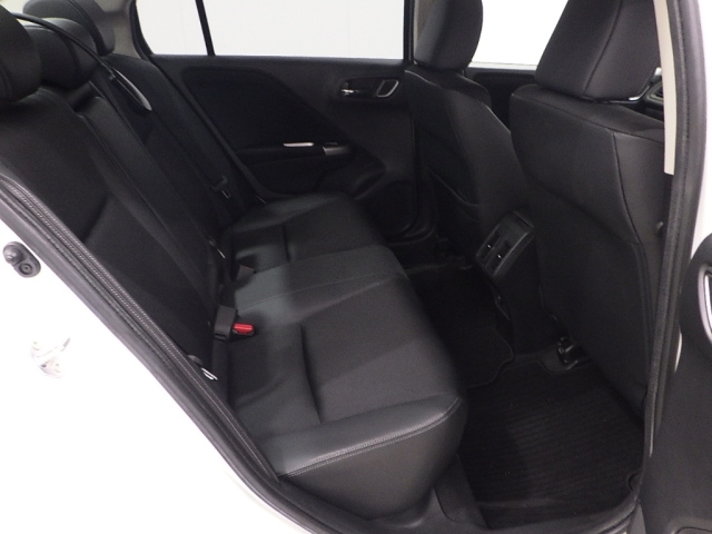 HONDA GRACE 2015