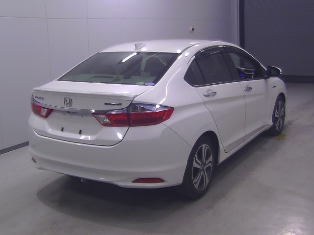 HONDA GRACE 2015