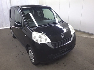 HONDA LIFE 2010