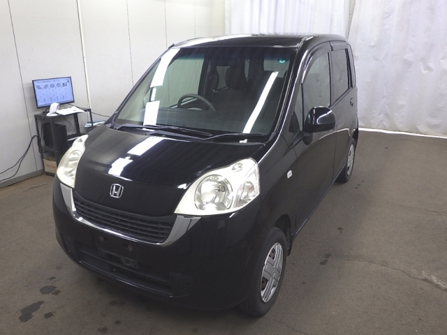 HONDA LIFE 2010