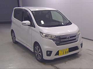 NISSAN DAYZ 2013