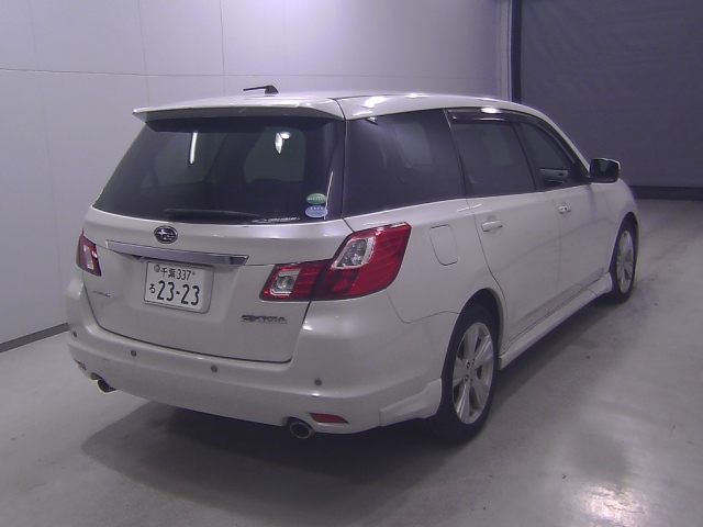 SUBARU EXIGA 2014