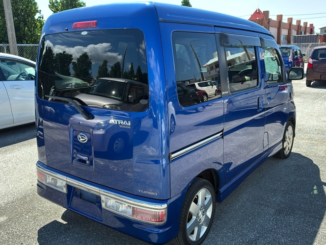 DAIHATSU ATRAI WAGON 2009