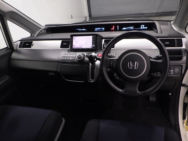 HONDA STEP WAGON 2009