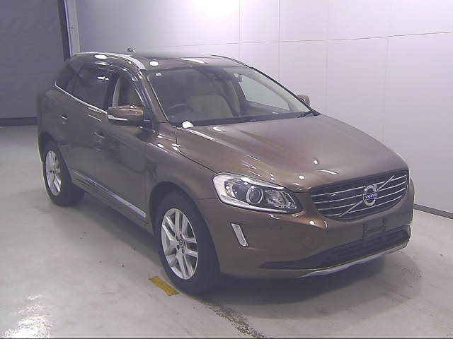 VOLVO XC60 2016