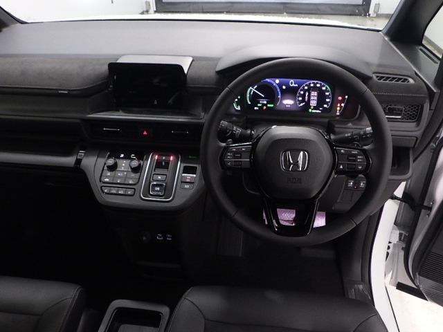 HONDA STEP WAGON 2025