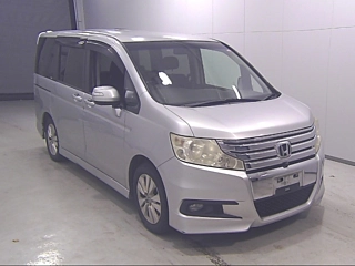 HONDA STEP WAGON 2010